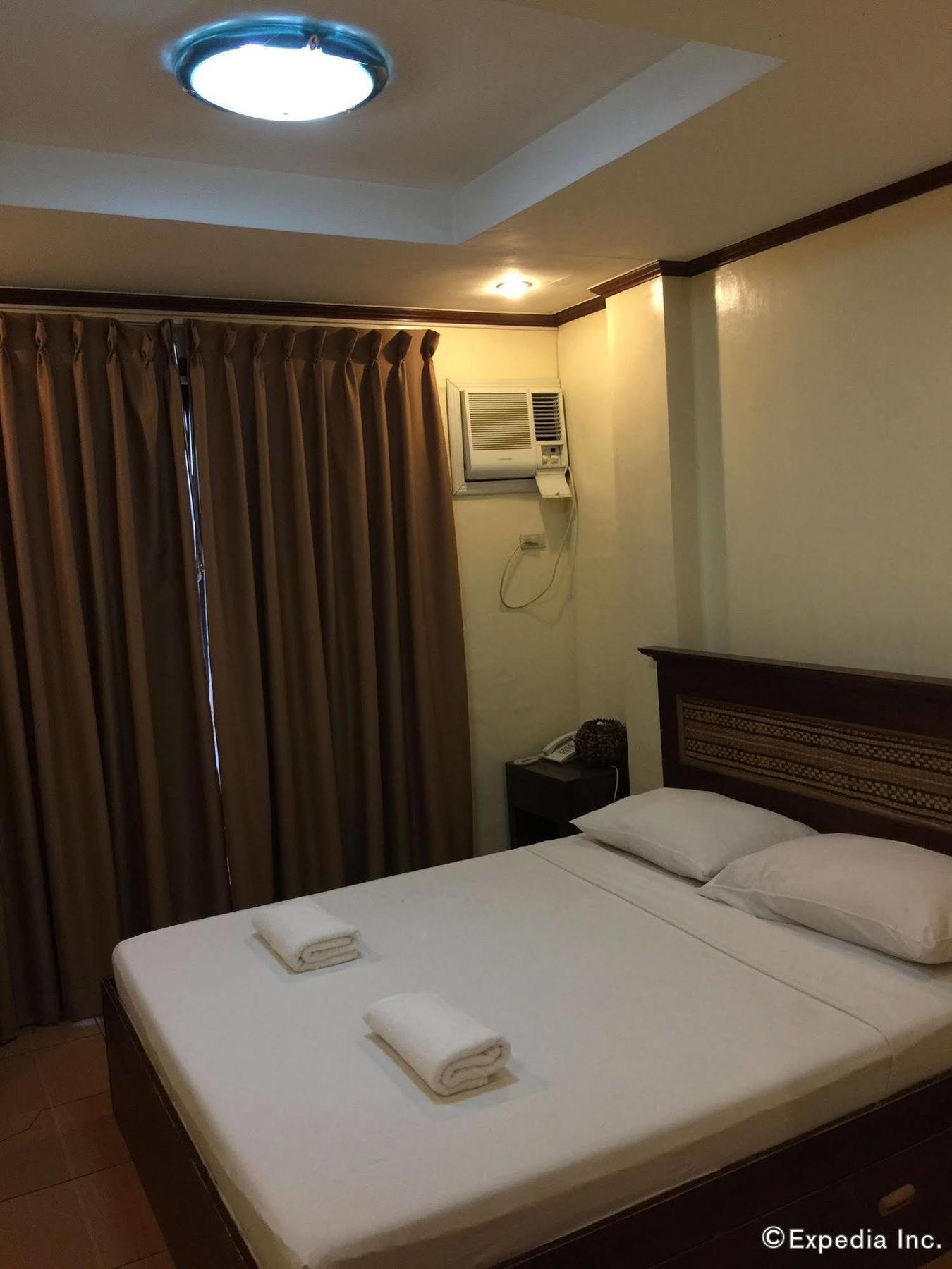 Darunday Manor Hotel Tagbilaran City Exterior photo